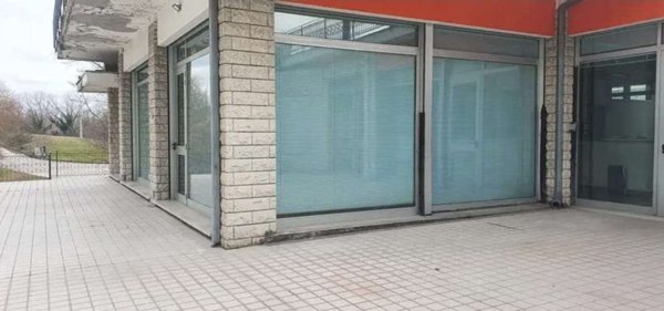 ufficio in vendita a Vallefoglia