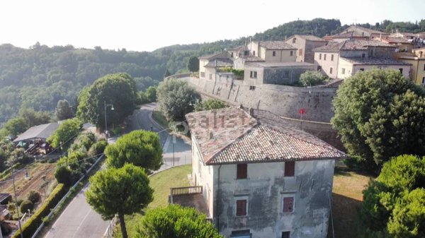 casa indipendente in vendita a Vallefoglia