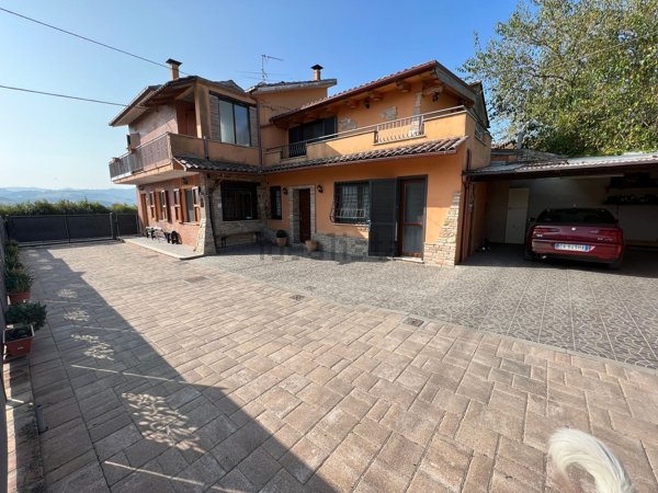 appartamento in vendita a Vallefoglia