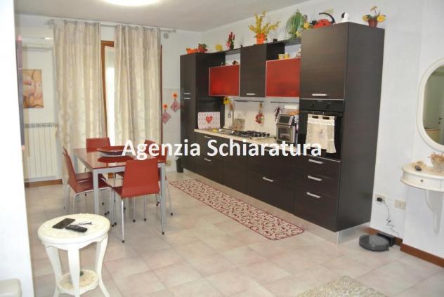 appartamento in vendita a Vallefoglia in zona Morciola