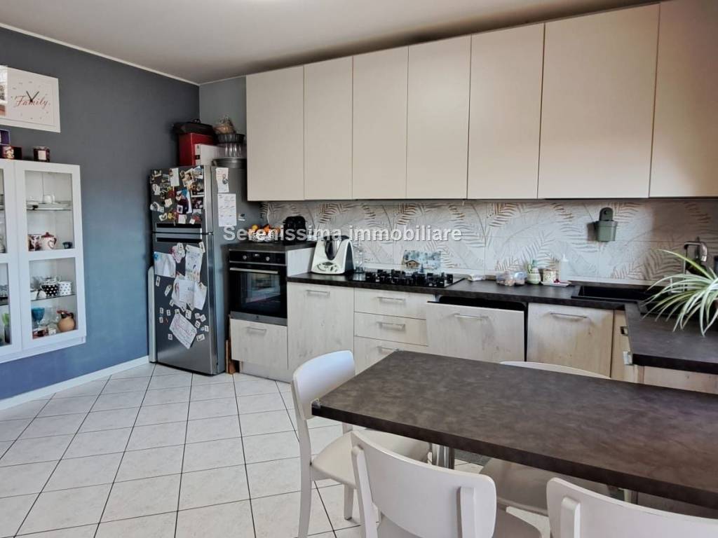 appartamento in vendita a Vallefoglia in zona Morciola