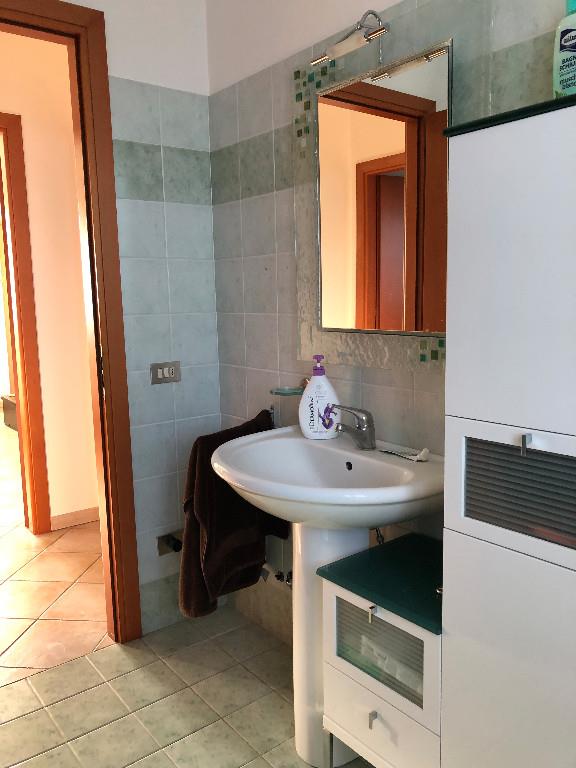 casa indipendente in vendita a Vallefoglia in zona Sant'Angelo in Lizzola