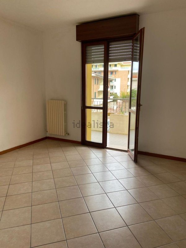 appartamento in vendita a Vallefoglia in zona Montecchio