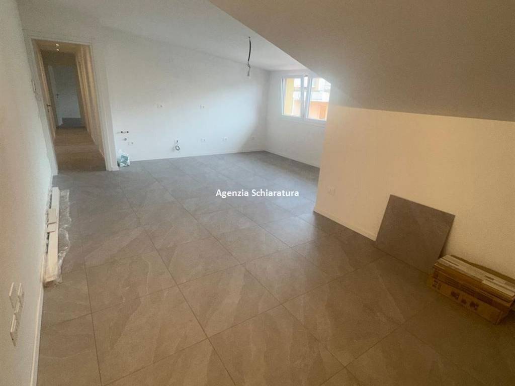 appartamento in vendita a Vallefoglia in zona Montecchio