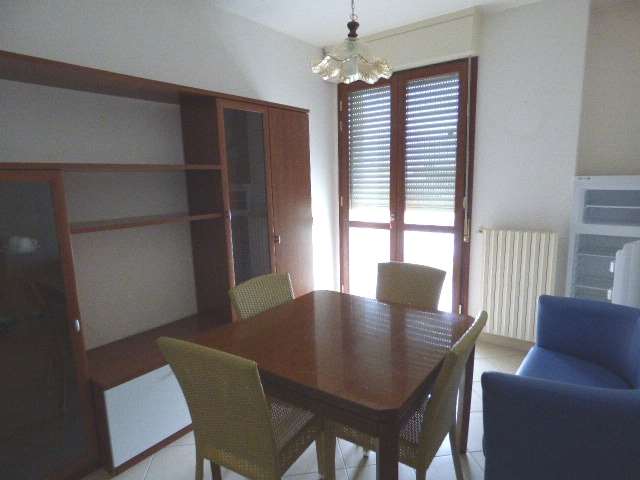 appartamento in vendita a Vallefoglia in zona Montecchio