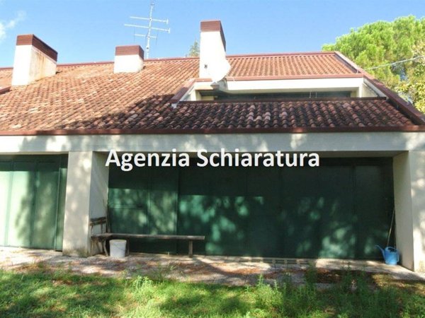 casa indipendente in vendita a Vallefoglia in zona Colbordolo