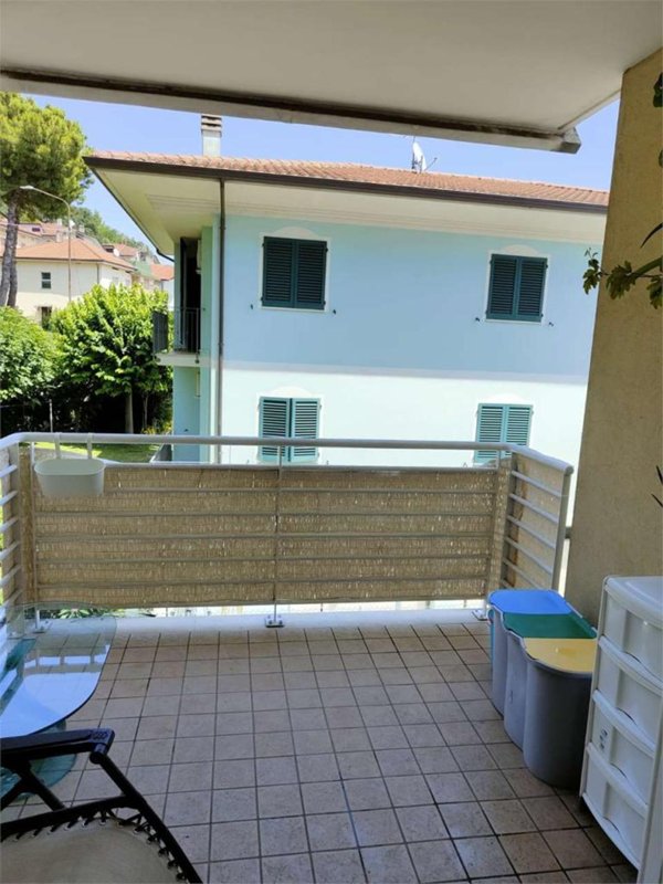 appartamento in vendita a Vallefoglia in zona Montecchio