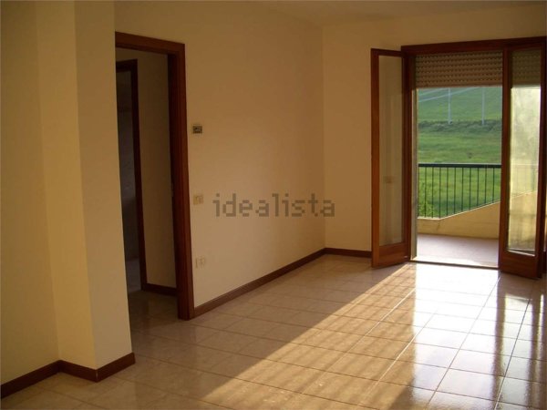 appartamento in vendita a Vallefoglia in zona Montecchio