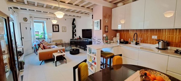 casa indipendente in vendita a Vallefoglia in zona Montecchio