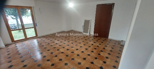 appartamento in vendita a Vallefoglia in zona Bottega