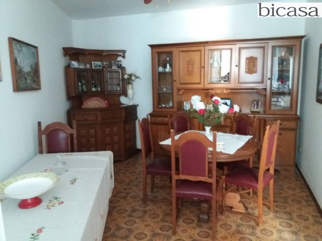 casa indipendente in vendita a Vallefoglia in zona Montefabbri