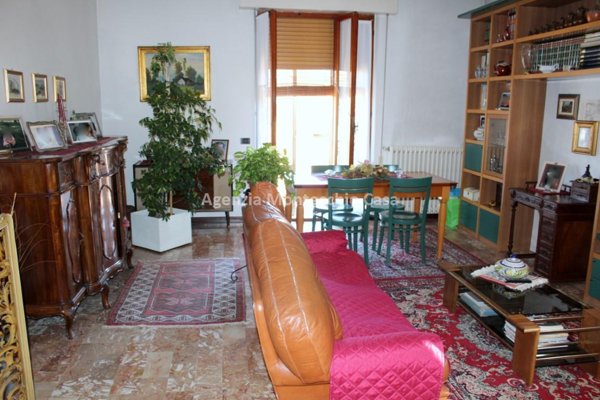 casa indipendente in vendita a Vallefoglia in zona Bottega