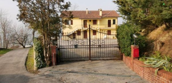 appartamento in vendita a Vallefoglia in zona Sant'Angelo in Lizzola