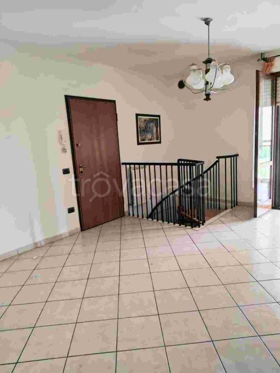 appartamento in vendita a Vallefoglia in zona Montecchio