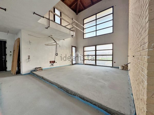 casa indipendente in vendita a Vallefoglia in zona Montecchio