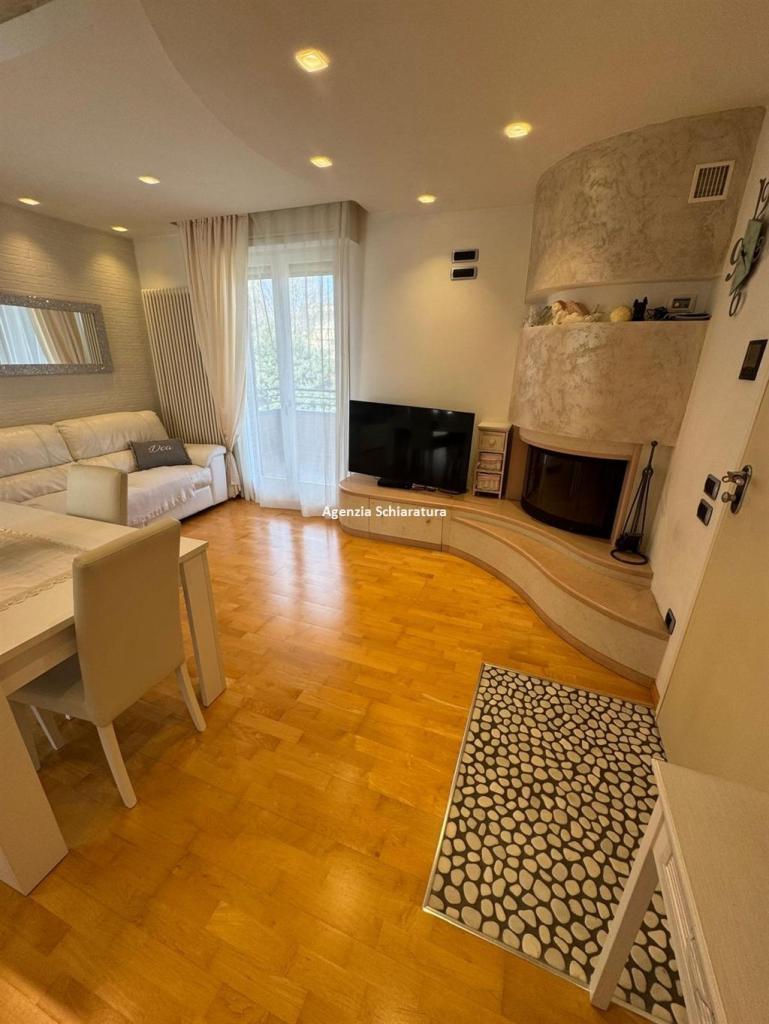 appartamento in vendita a Vallefoglia in zona Montecchio