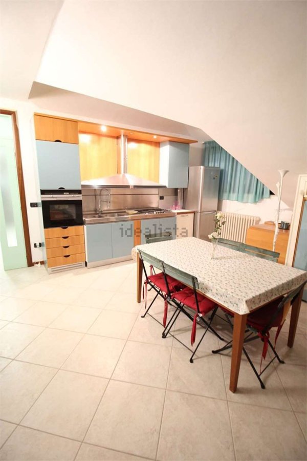 appartamento in vendita a Vallefoglia in zona Montecchio