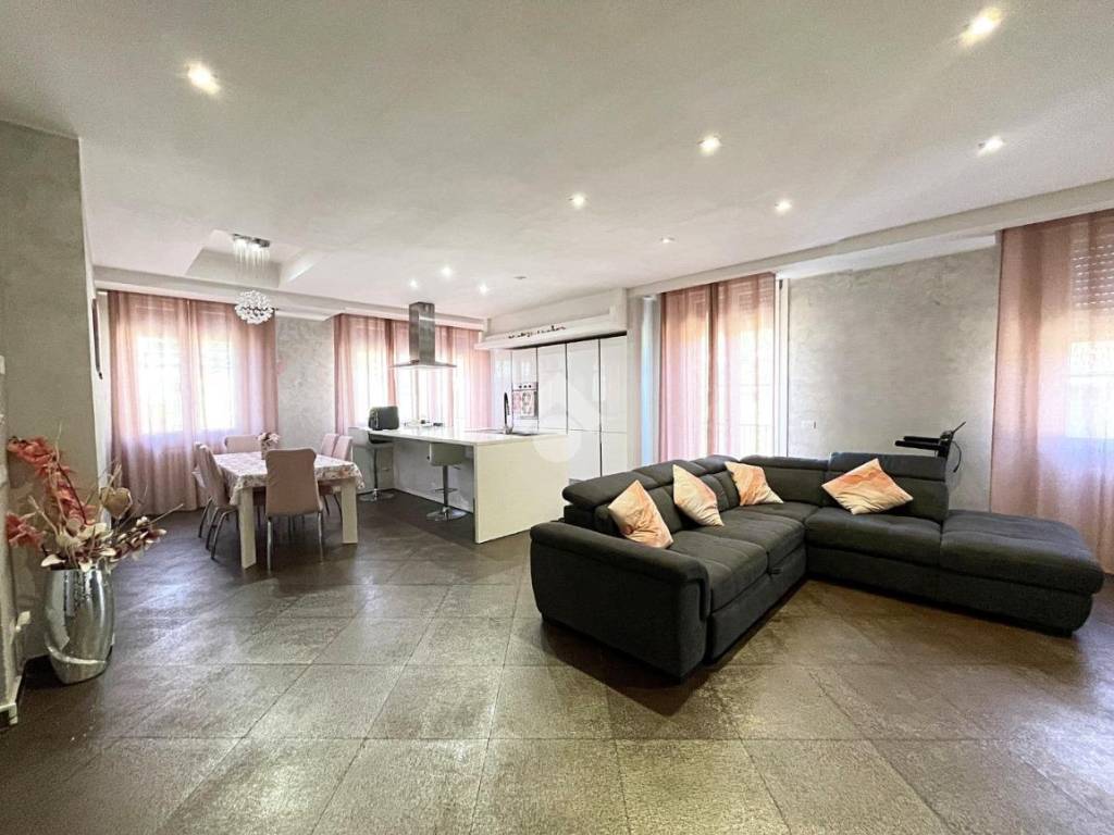 appartamento in vendita a Vallefoglia in zona Montecchio