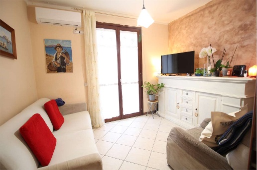 appartamento in vendita a Vallefoglia in zona Montecchio