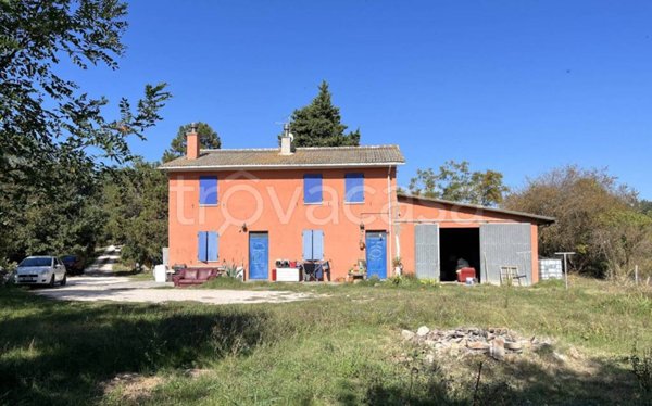 casa indipendente in vendita a Vallefoglia in zona Montefabbri