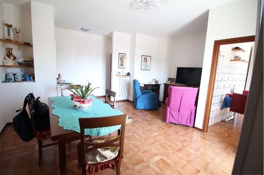 appartamento in vendita a Vallefoglia in zona Montecchio