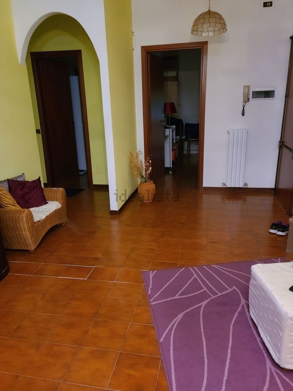 appartamento in vendita a Vallefoglia in zona Montecchio