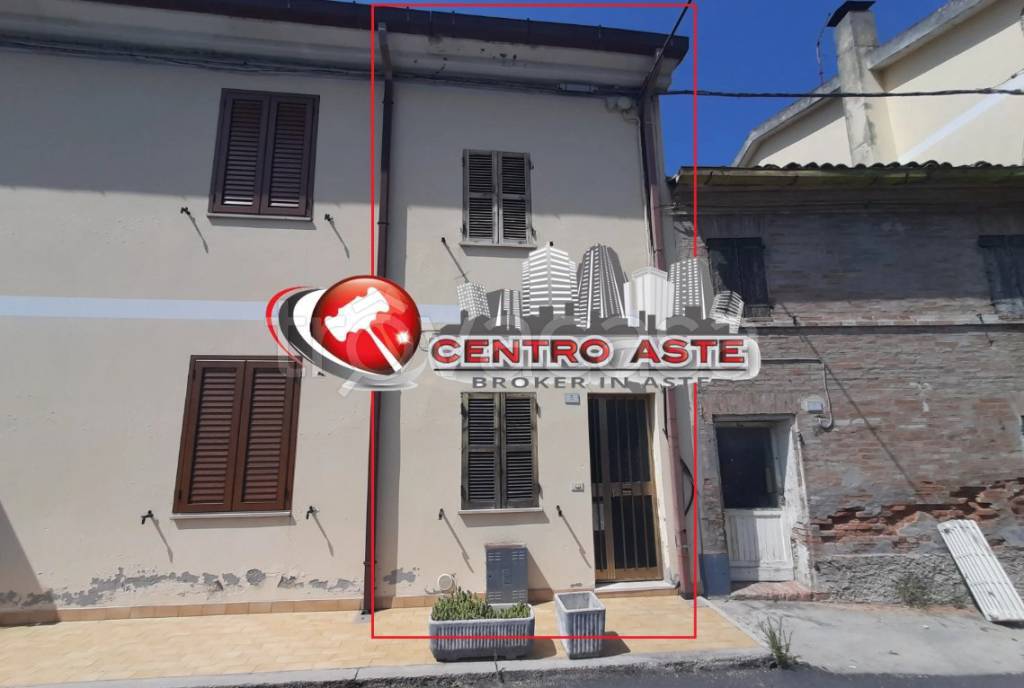 appartamento in vendita a Vallefoglia in zona Bottega