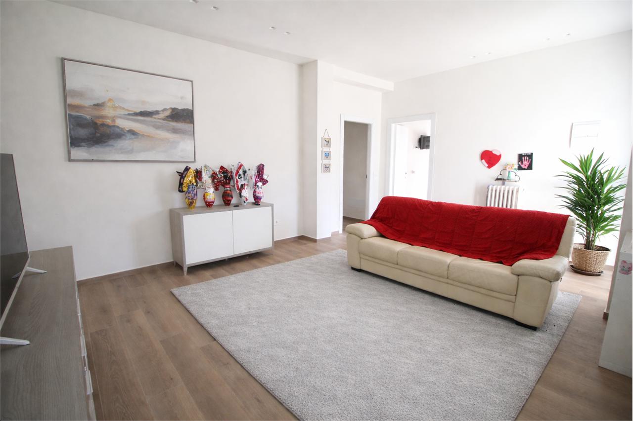 pentavano in vendita a Vallefoglia in zona Montecchio