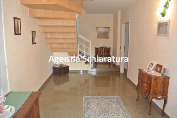 casa indipendente in vendita a Vallefoglia in zona Montecchio