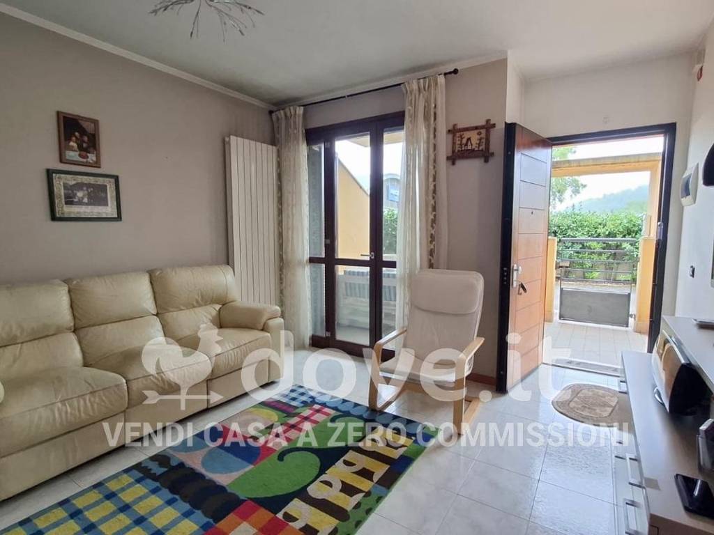 appartamento in vendita a Vallefoglia in zona Montecchio