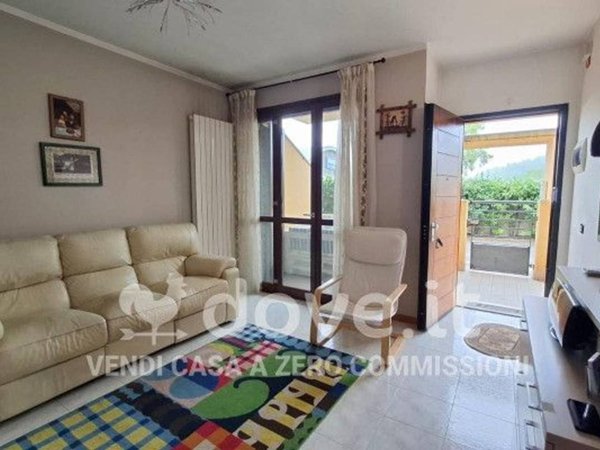 appartamento in vendita a Vallefoglia in zona Montecchio