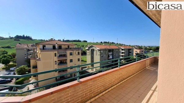 appartamento in vendita a Vallefoglia in zona Morciola