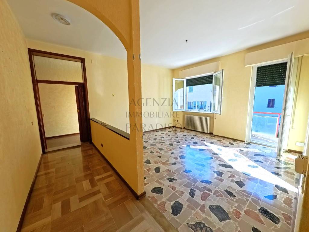appartamento in vendita a Vallefoglia in zona Montecchio