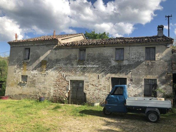 casa indipendente in vendita a Vallefoglia