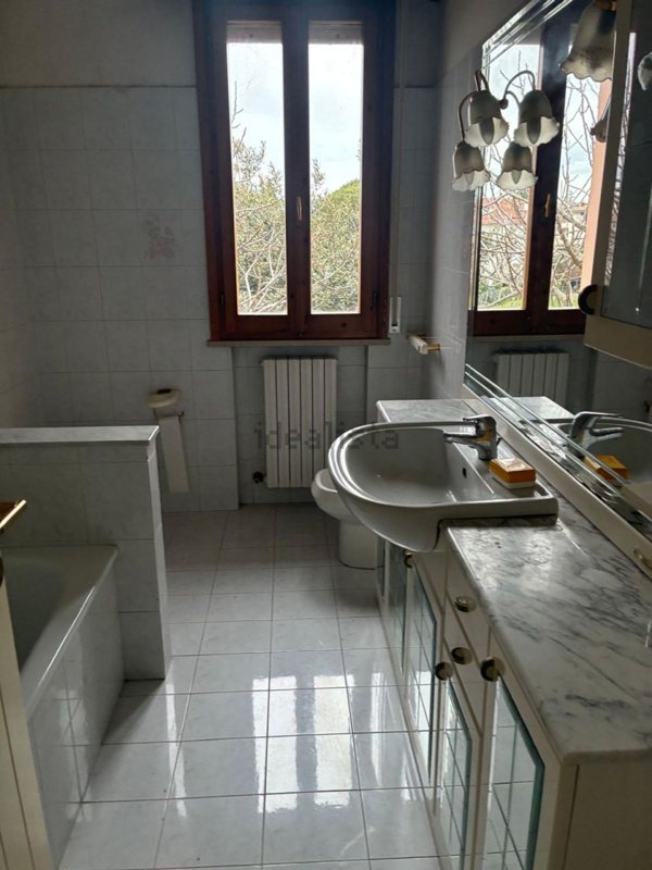 appartamento in vendita a Vallefoglia in zona Bottega