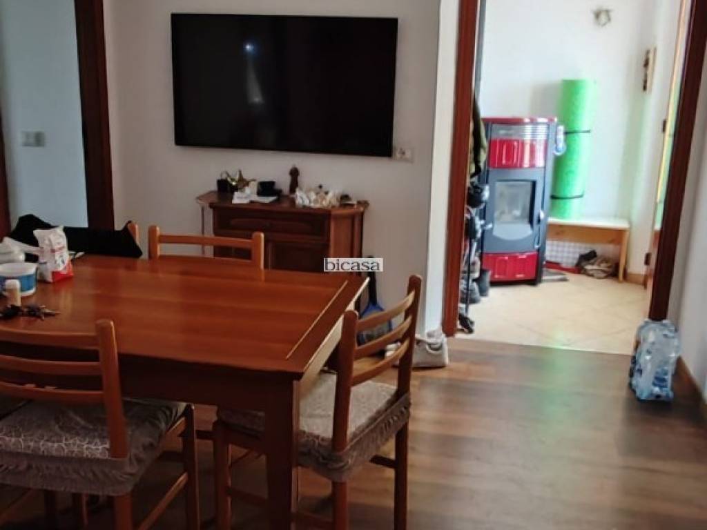 appartamento in vendita a Vallefoglia in zona Sant'Angelo in Lizzola