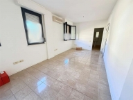 ufficio in vendita a Vallefoglia in zona Montecchio