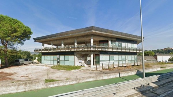 ufficio in vendita a Vallefoglia in zona Bottega
