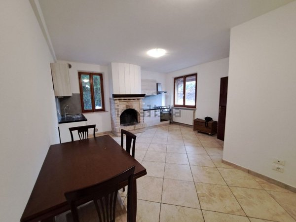 appartamento in vendita a Vallefoglia in zona Sant'Angelo in Lizzola