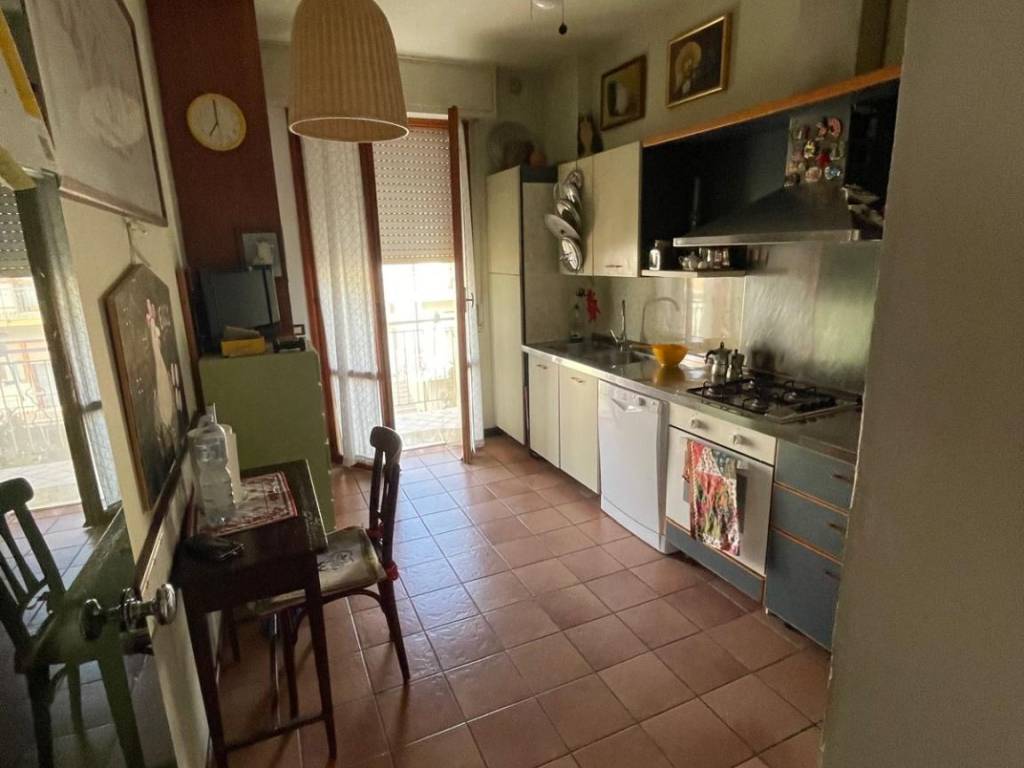 appartamento in vendita a Vallefoglia in zona Montecchio