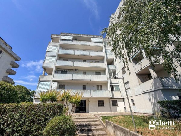 appartamento in vendita a Vallefoglia in zona Bottega