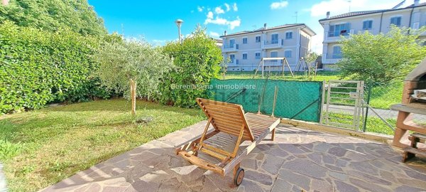 appartamento in vendita a Vallefoglia in zona Montecchio