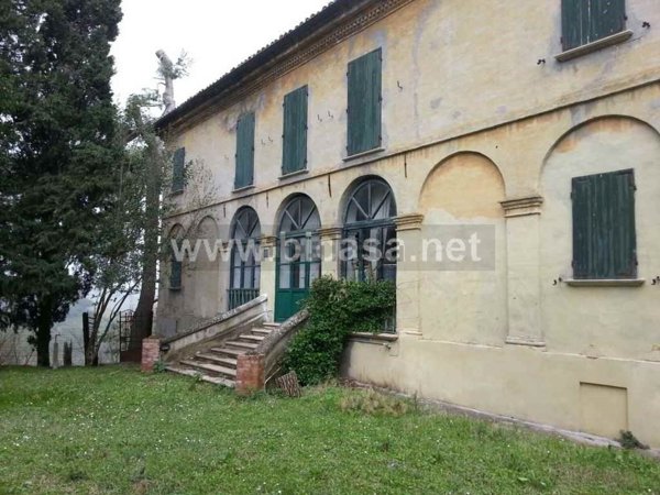 casa indipendente in vendita a Vallefoglia in zona Sant'Angelo in Lizzola