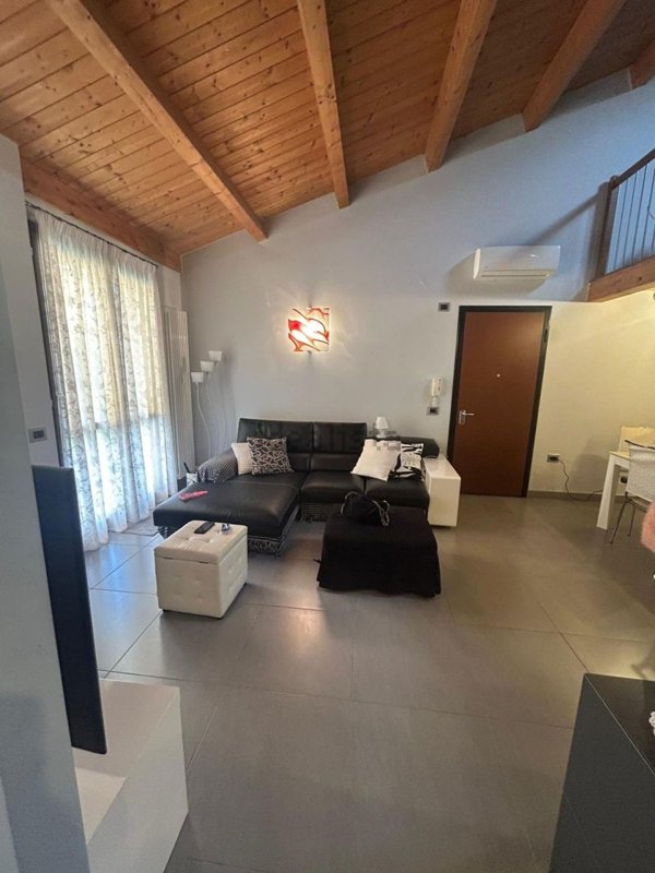 appartamento in vendita a Vallefoglia in zona Morciola