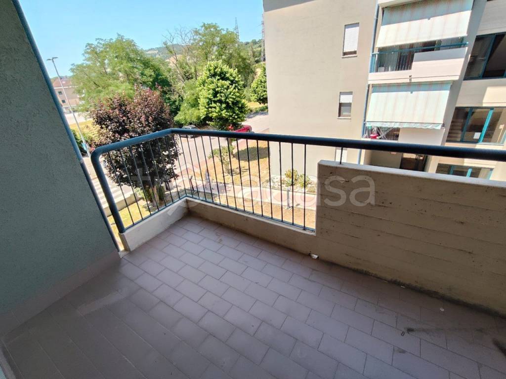 appartamento in vendita a Vallefoglia in zona Morciola