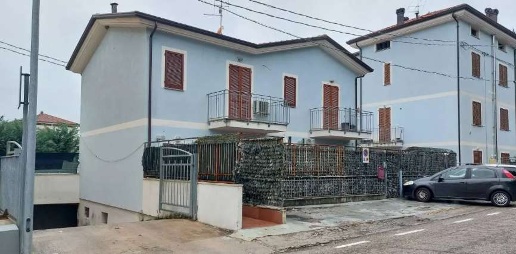 appartamento in vendita a Vallefoglia in zona Montecchio