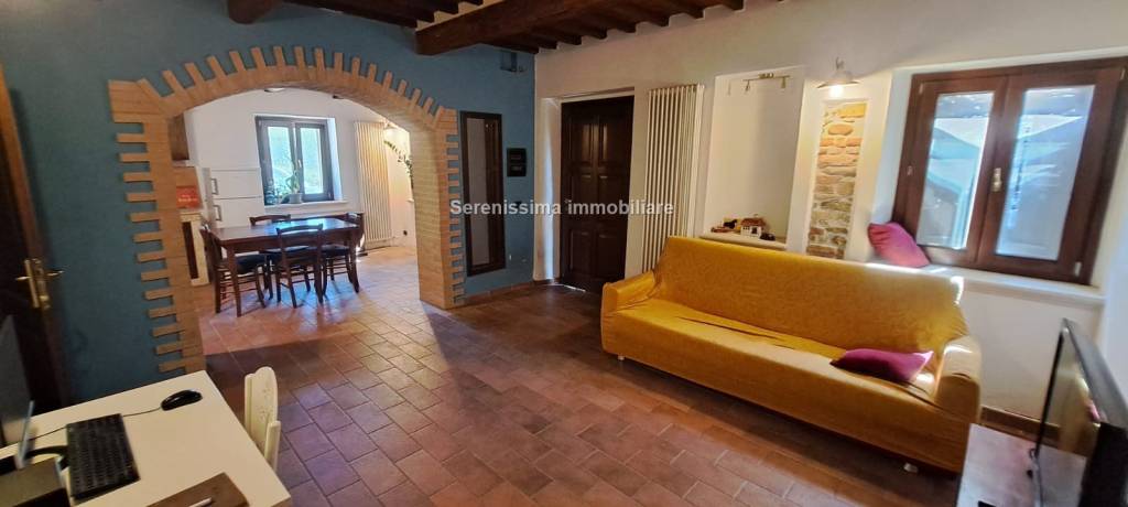appartamento in vendita a Vallefoglia in zona Sant'Angelo in Lizzola