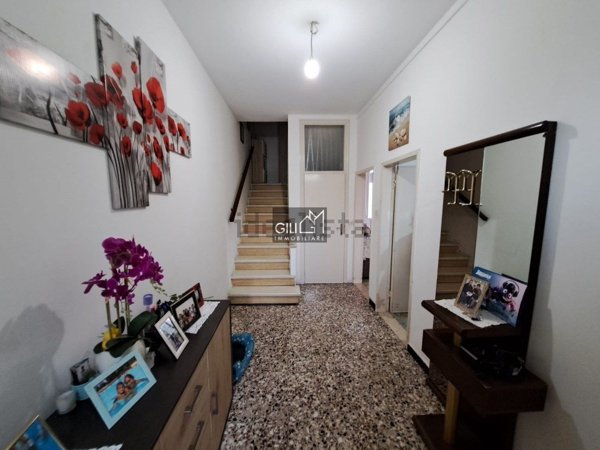 casa indipendente in vendita a Vallefoglia in zona Morciola