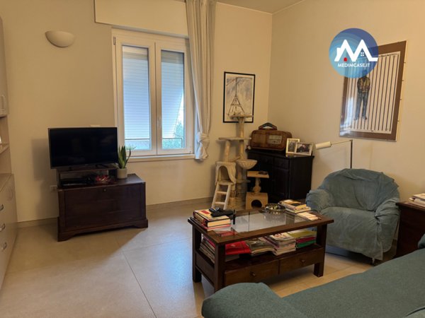 casa indipendente in vendita a Vallefoglia in zona Montecchio