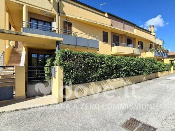 appartamento in vendita a Vallefoglia in zona Montecchio